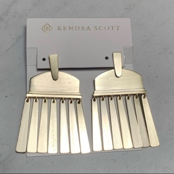 Kendra Scott Jewelry - Kendra Scott Layne Earrings
